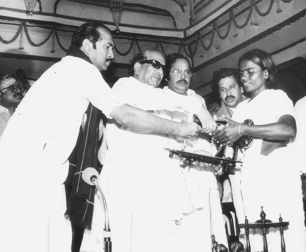 Vaiko (extreme left) and M. Karunanidhi (second left) during an event in Thoothukudi on September 12, 1989 Vaiko (extreme left) and M. Karunanidhi (second left) during an event in Thoothukudi on September 12, 1989