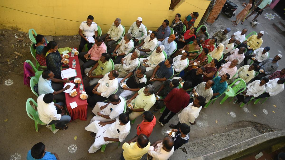 Area Sabhas: the ground that remains to be covered