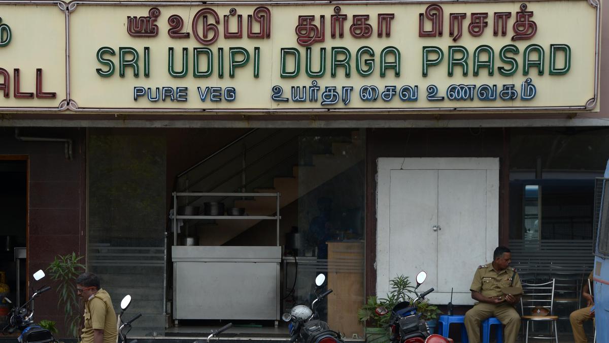 A rivalry between two cities that spills into the sambar