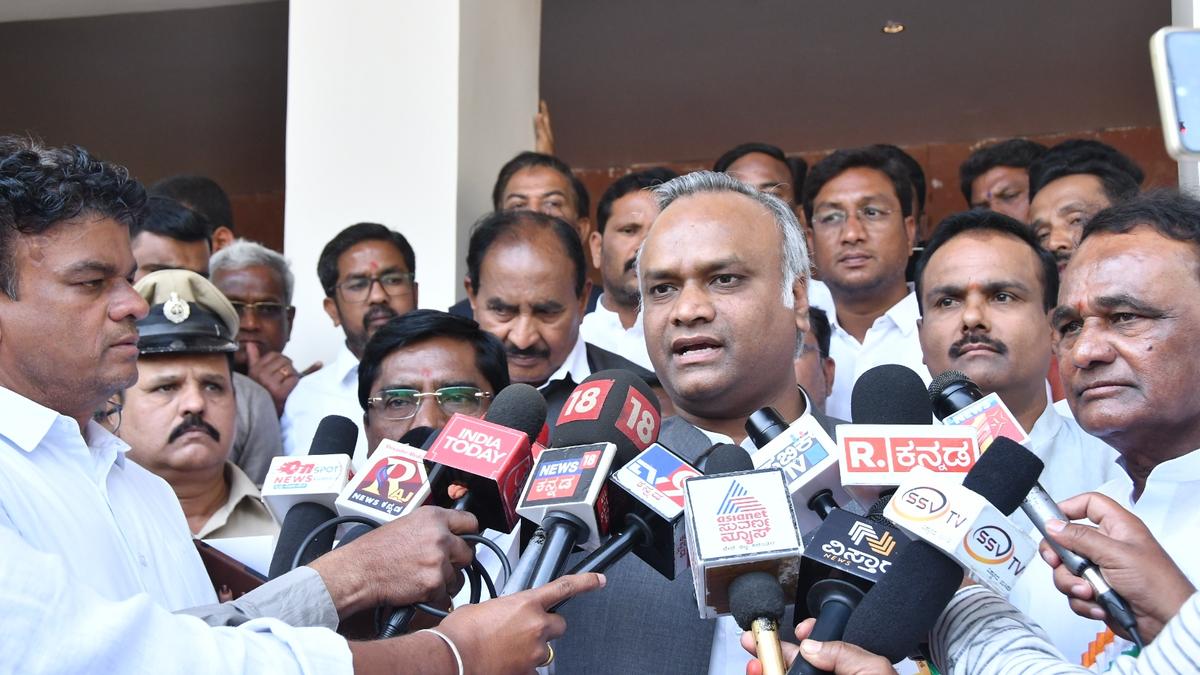 BJP central leadership has no faith in its leaders in the State, says Priyank Kharge