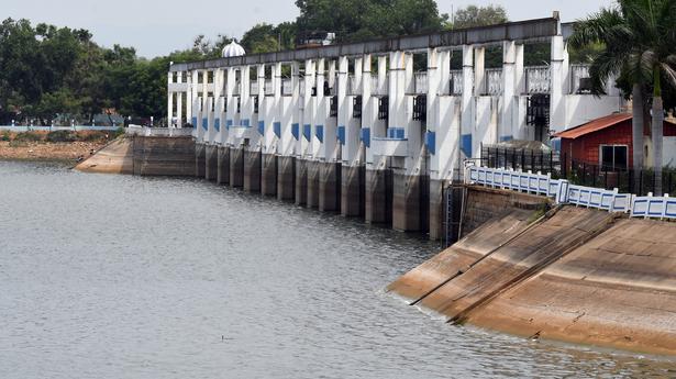 Is Andhra Pradesh planning check dams near Tamil Nadu border?