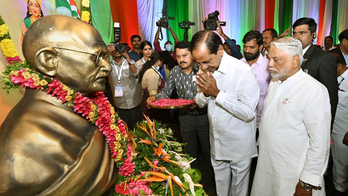 KCR flays attempts to divide society