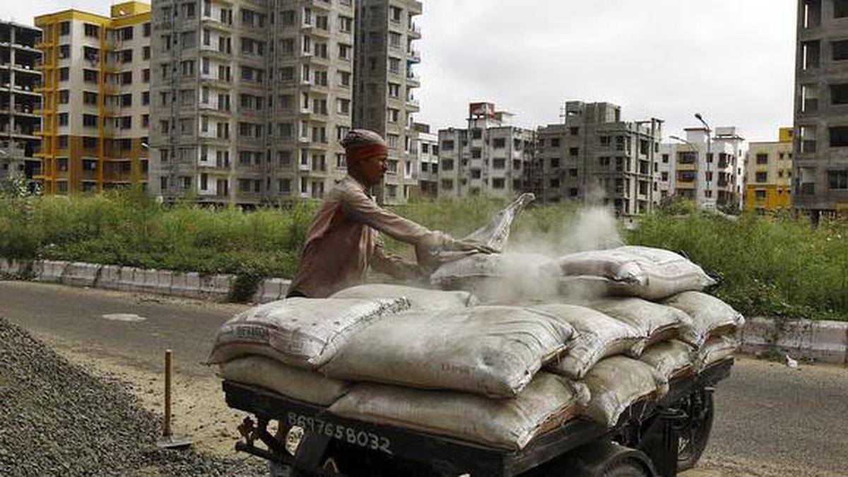 Core sectors’ output rose 2.6% sequentially in May