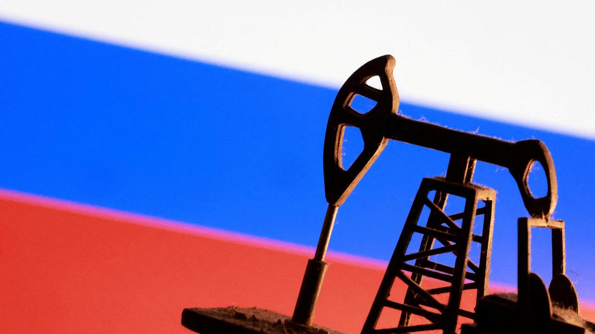 The Russian Oil Waiver That Proves Sanctions Are a Paper Tiger