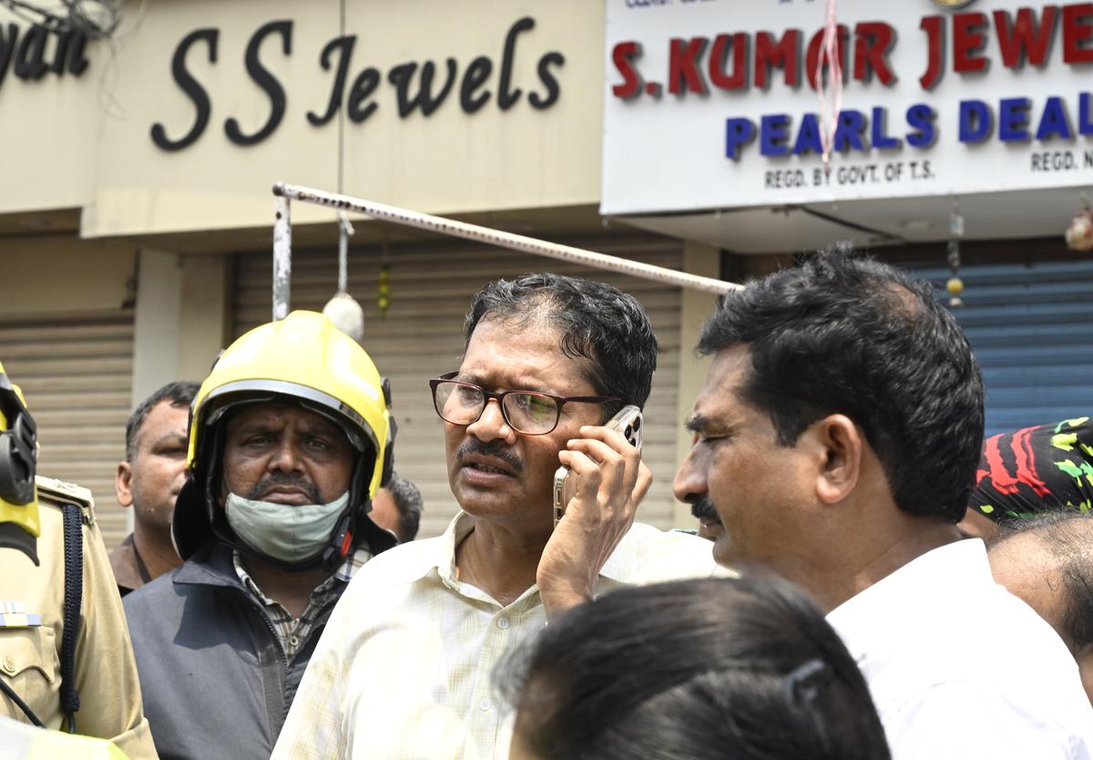 Telangana State Disaster Response and Fire Services director deneral Y Nagi Reddy at the spot after a fire broke out in a building near Gulzar Houz in the Old City area of Hyderabad in Telangana on Sunday (May 18, 2025) Telangana State Disaster Response and Fire Services director deneral Y Nagi Reddy at the spot after a fire broke out in a building near Gulzar Houz in the Old City area of Hyderabad in Telangana on Sunday (May 18, 2025)