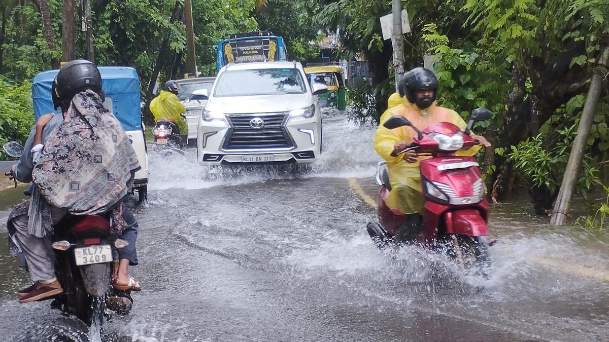 No let-up in heavy rain in Kozhikode