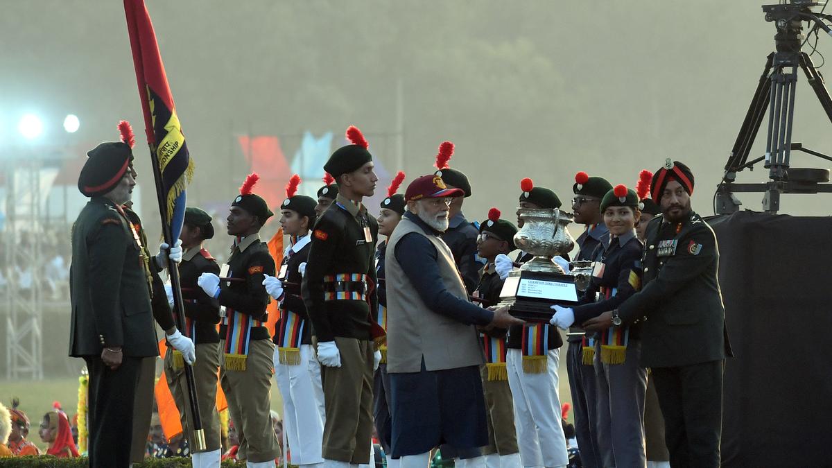 You are architect of developed India: PM Modi to youth