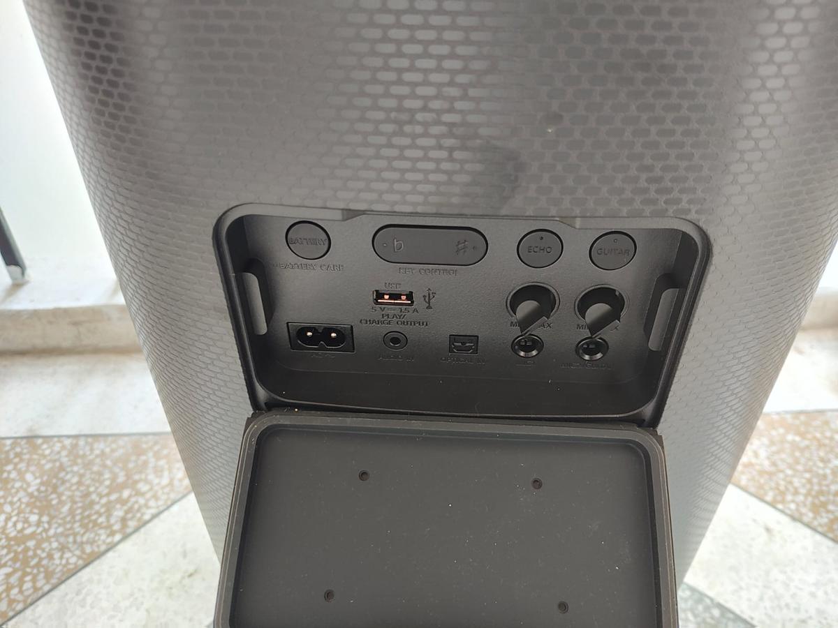 SRSXV800 review Monster party speaker aiming to bridge the gap The