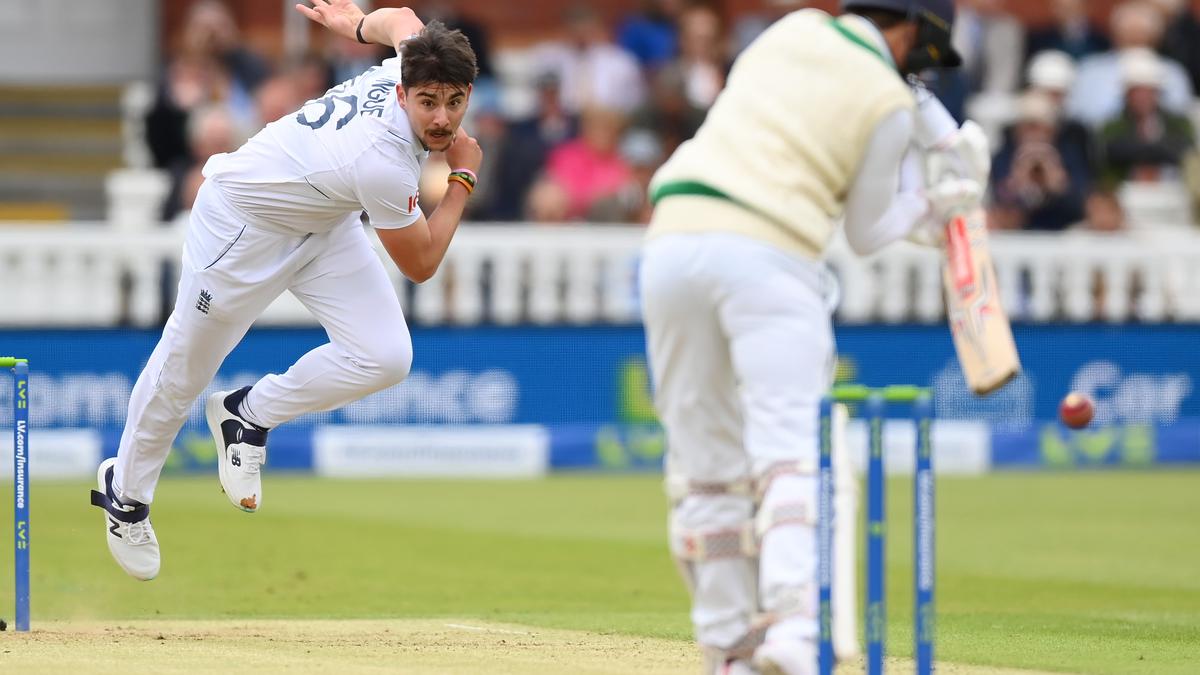 England choose to bowl first against Ireland in one-off Test at Lord's