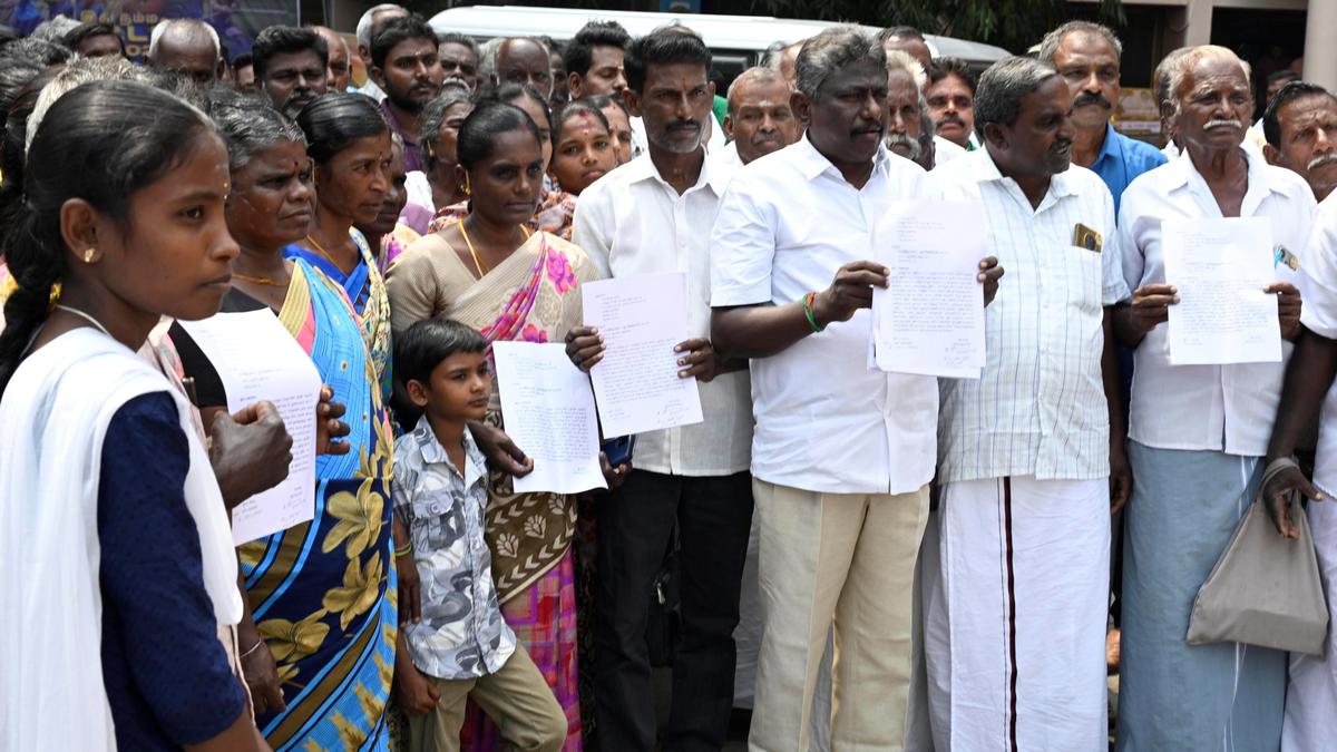 Residents oppose sewage treatment plant at Elathur