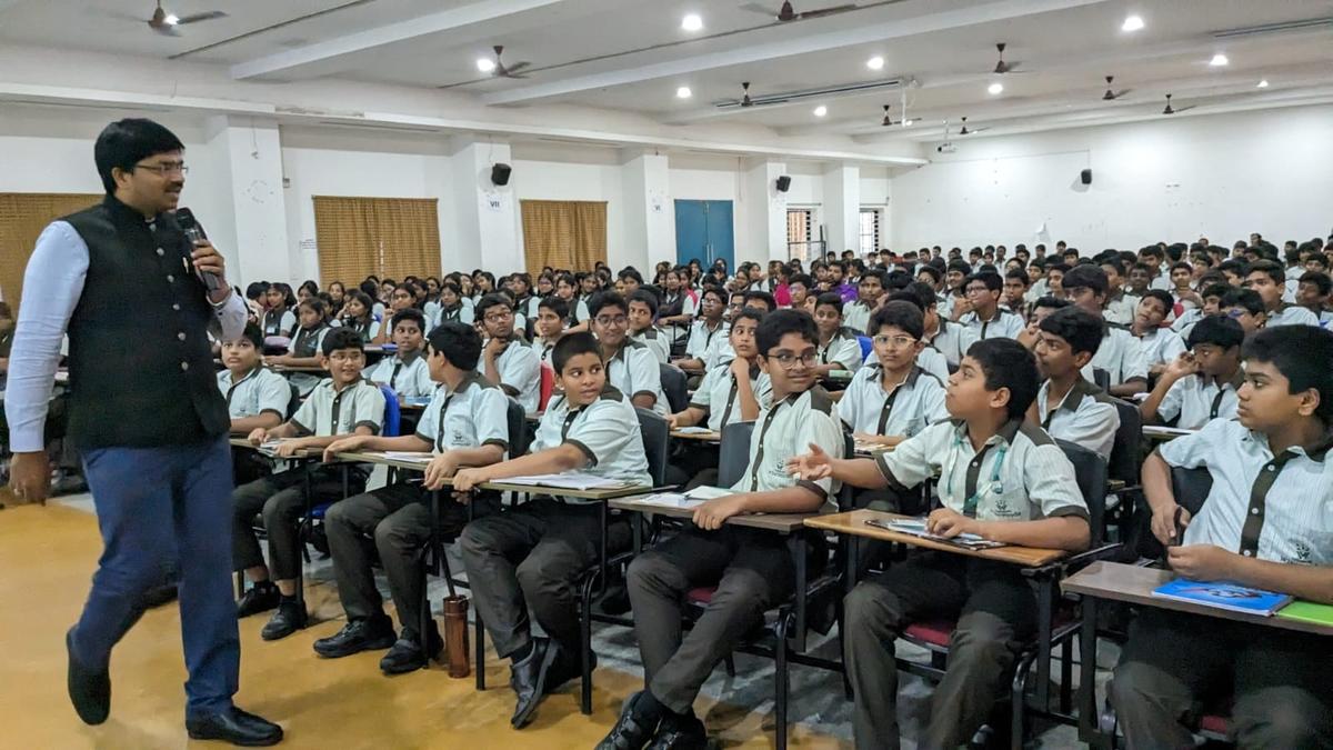 Students told not to accept careers thrust on them