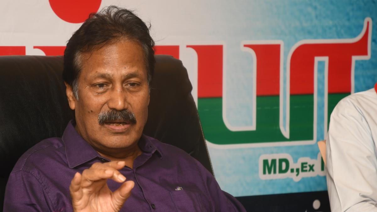 Puthiya Tamilagam leader Krishnasamy, cadre detained in Chennai