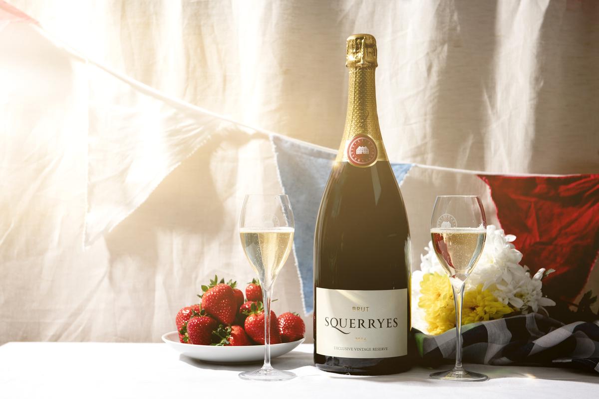 Squerryes sparkling wine