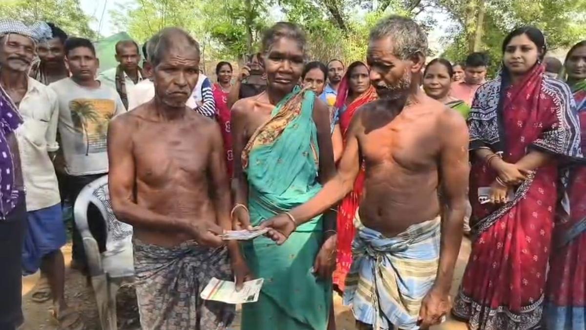 Odisha acts fast after tribal man carries sister’s remains to bank