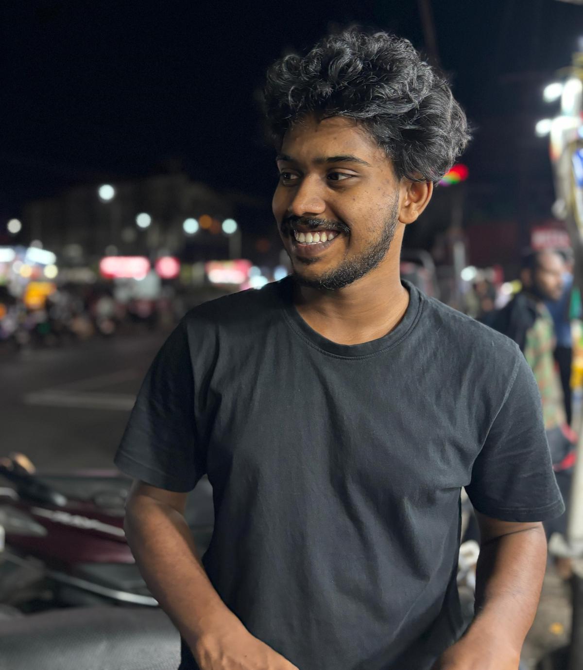 संगीत निर्माता सचिन श्री सबारी को सचिन एसएसएस के रूप में भी जाना जाता है