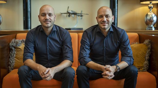 How The Suhring Twins Plate Germany For The World - Suchana News