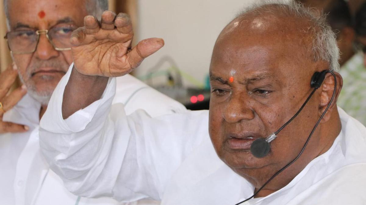 Only Modi can resolve Cauvery water dispute, says Deve Gowda