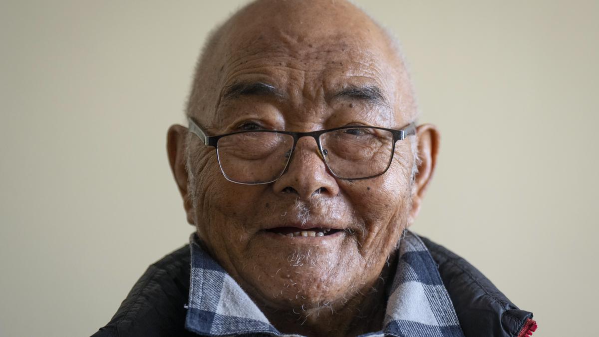 ‘Mt. Everest dirty, crowded now,’ says last-surviving Sherpa from Edmund Hillary’s team