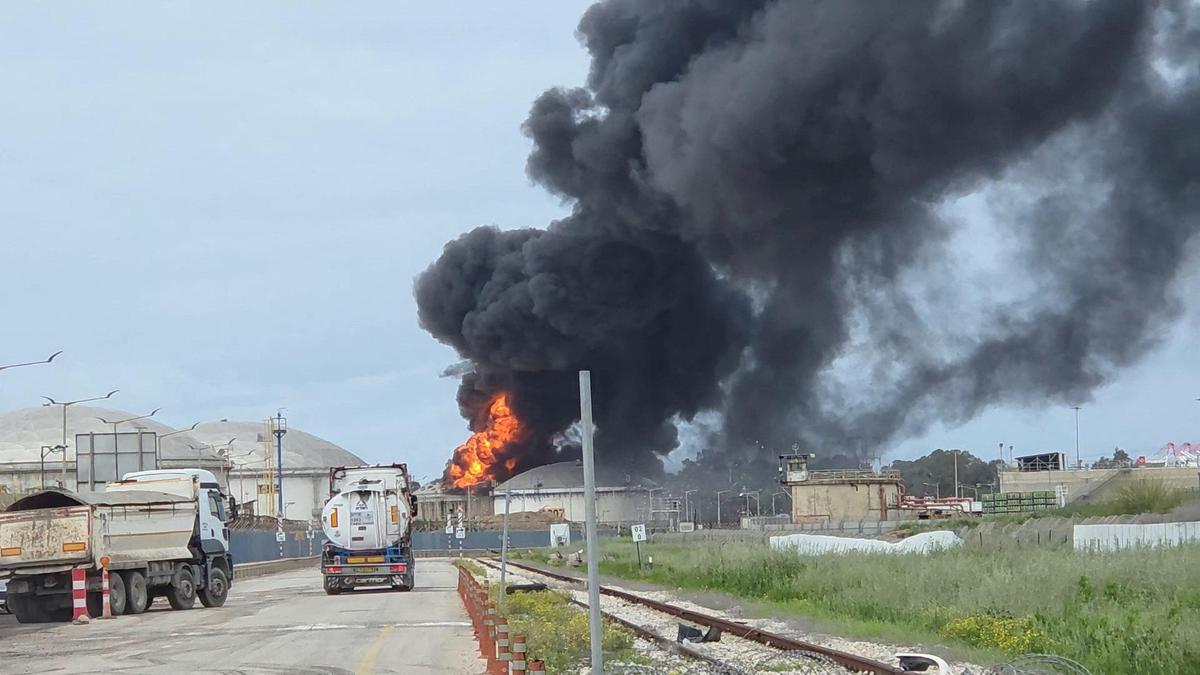 A blaze after Israel's Fire and Rescue Service said that an industrial building and a fuel tanker at Israel's Oil Refineries were hit by debris from an intercepted Iranian missile in Haifa, Israel March on 30, 2026.