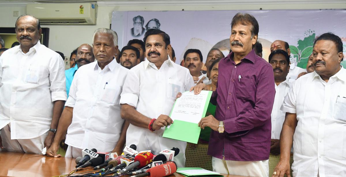 AIADMK general secretary Edappadi K. Palaniswami seen with K. Krishnasamy, founder of Puthiya  Tamilagam after the signing of a seat-sharing agreement between the two parties, in Chennai, on Wednesday, March 20, 2024 