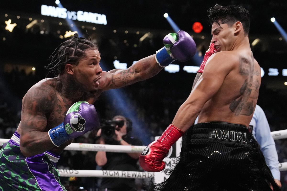 Gervonta Davis knocks out Ryan Garcia in seventh round – as it