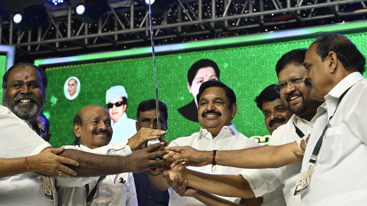 Palaniswami urges cadre to tread the path laid down by ex-CMs MGR, Jayalalithaa