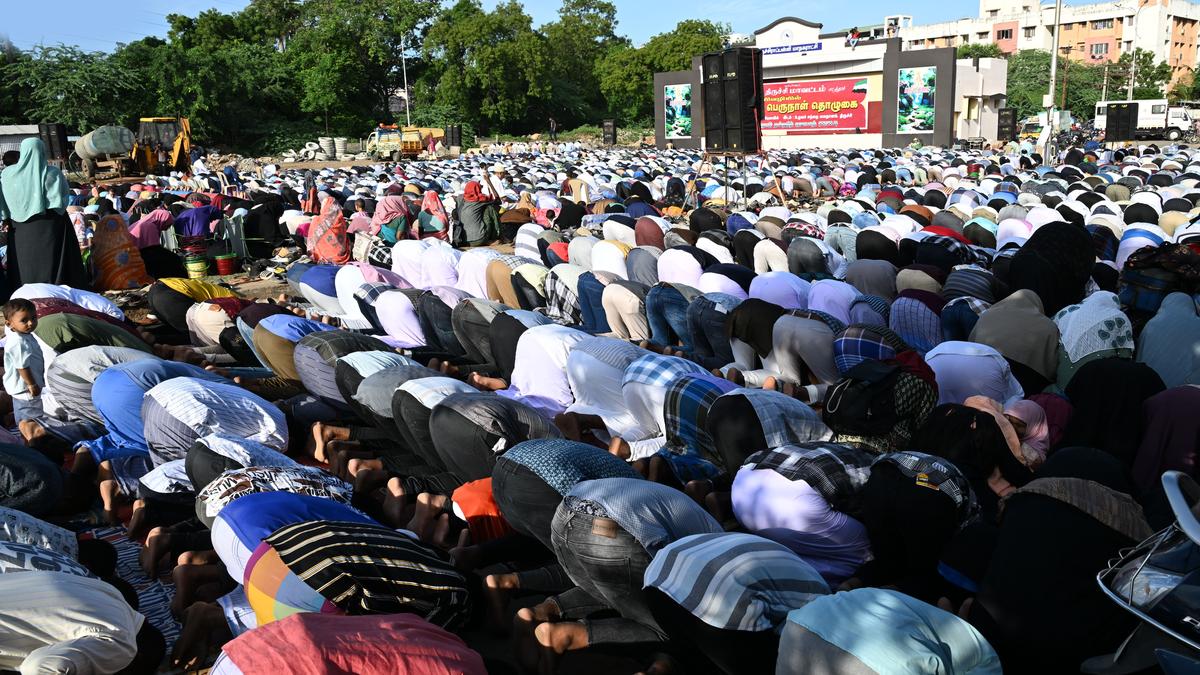 Special prayers, distribution of sacrificial meat mark Bakrid celebrations in Tiruchi