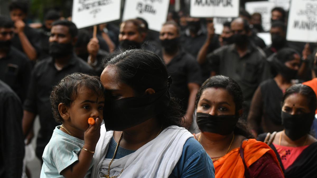 LDF holds massive rally in Kochi in solidarity with people of Manipur