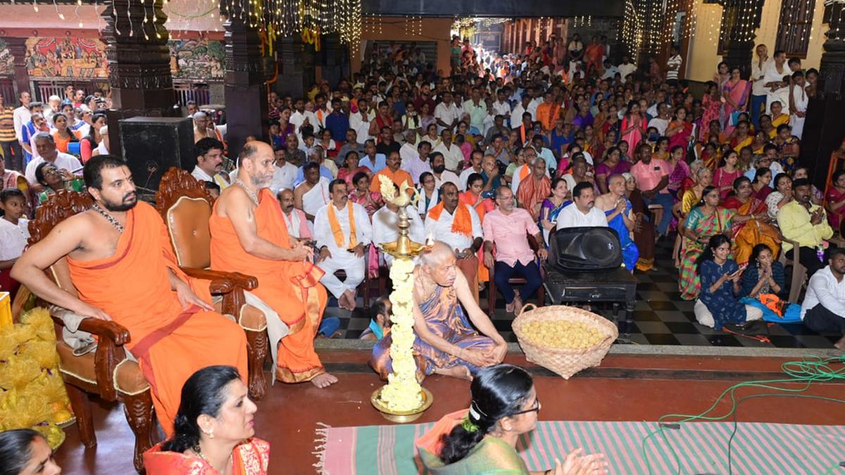 Udupi Mutts have close ties with Ayodhya as the Mukhyaprana of Krishna Mutt hails from the town, says Puttige Mutt seer