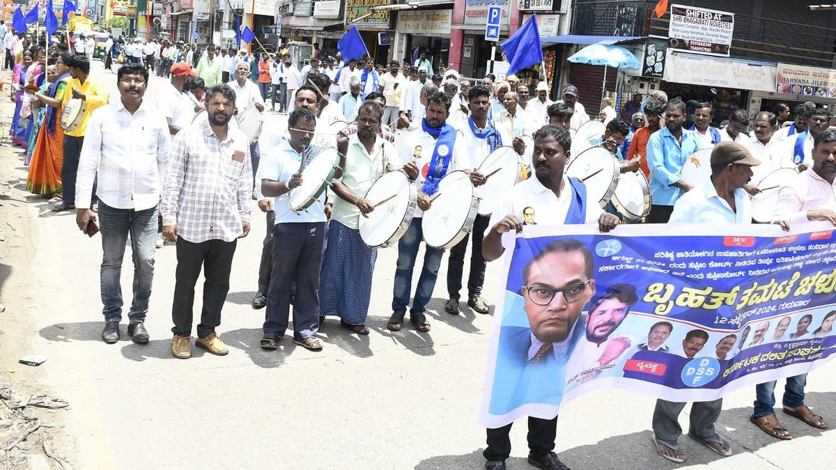 DSS stages protest in Shivamogga, seeks internal reservation for SCs