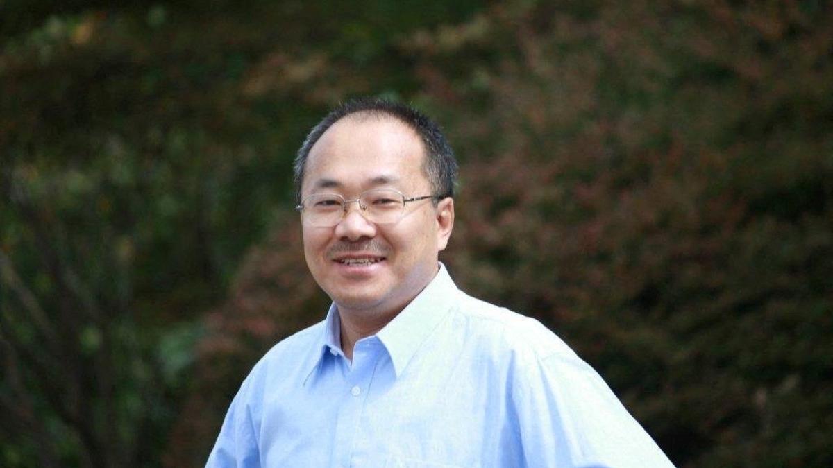 China jails journalist who met with Japanese diplomats: family