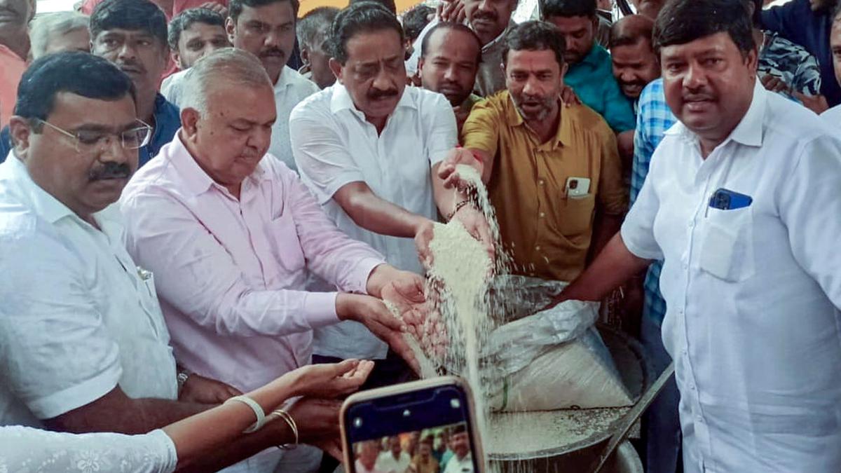 Anna Bhagya: Centre’s refusal to sell rice to Karnataka will alter State’s calculations of scheme cost