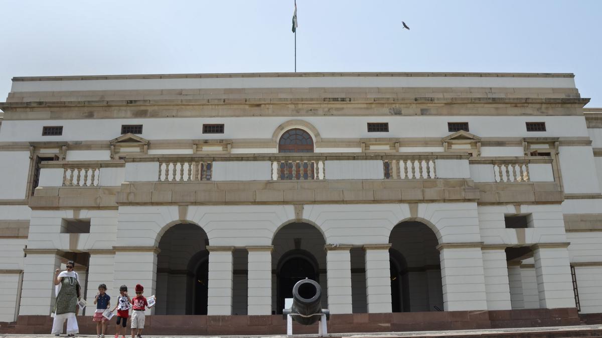 Nehru's name dropped, NMML renamed Prime Ministers' Museum and Library Society