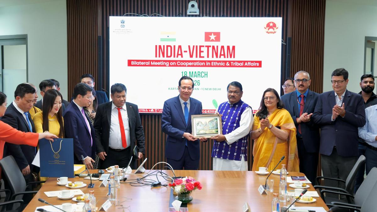 Tribal Affairs Minister meets Vietnam counterpart to discuss Memorandum of Cooperation