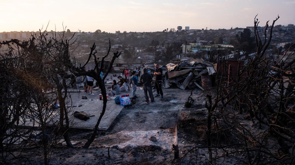 Forest fires rage on in central Chile, killing at least 112 people over 3 days