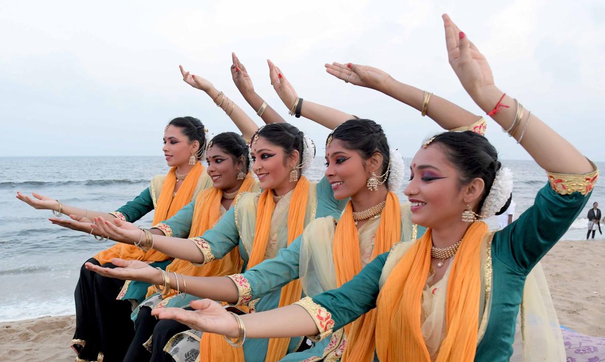 File photo of Urur Olcott Kuppam Vizha at the beach in Besant Nagar, Chennai. 
