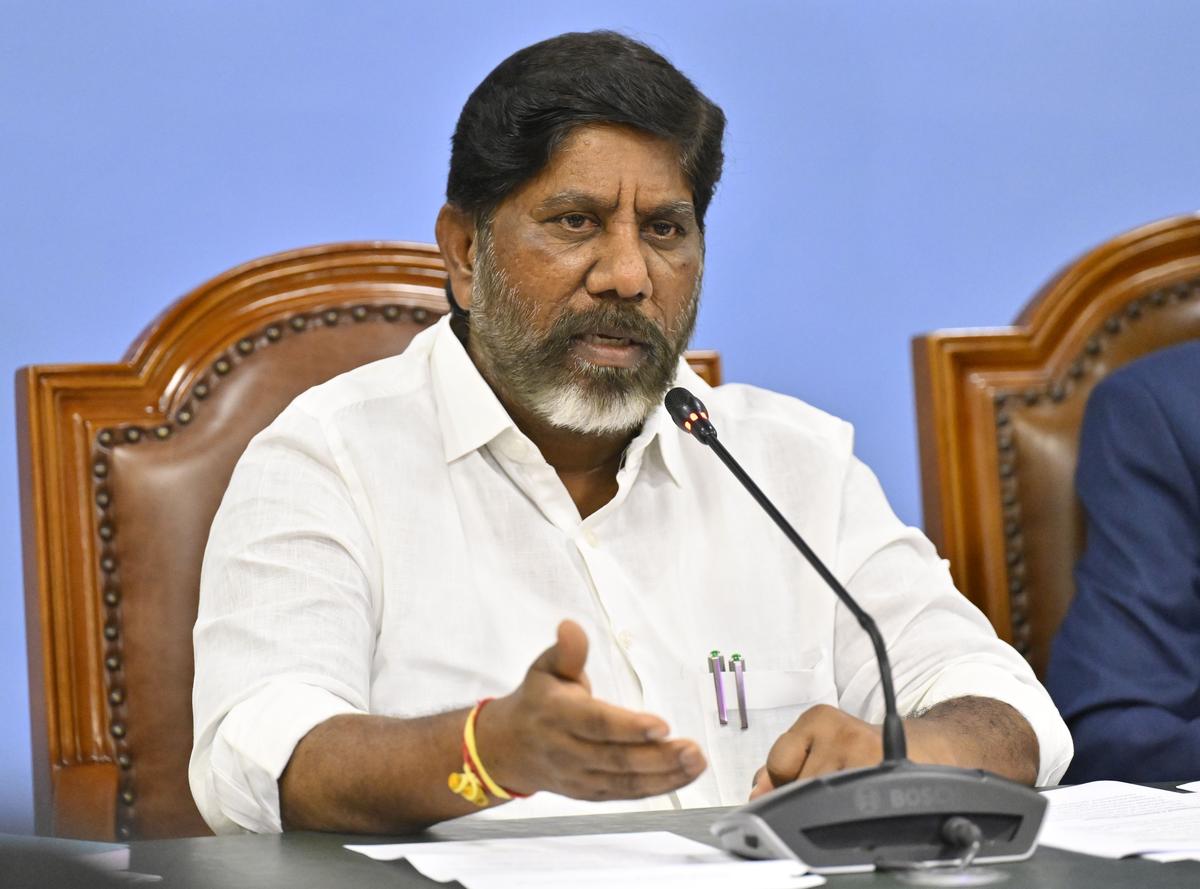 Telangana Assembly| Bhatti Vikramarka takes serious view of privilege  motion moved by BRS - The Hindu
