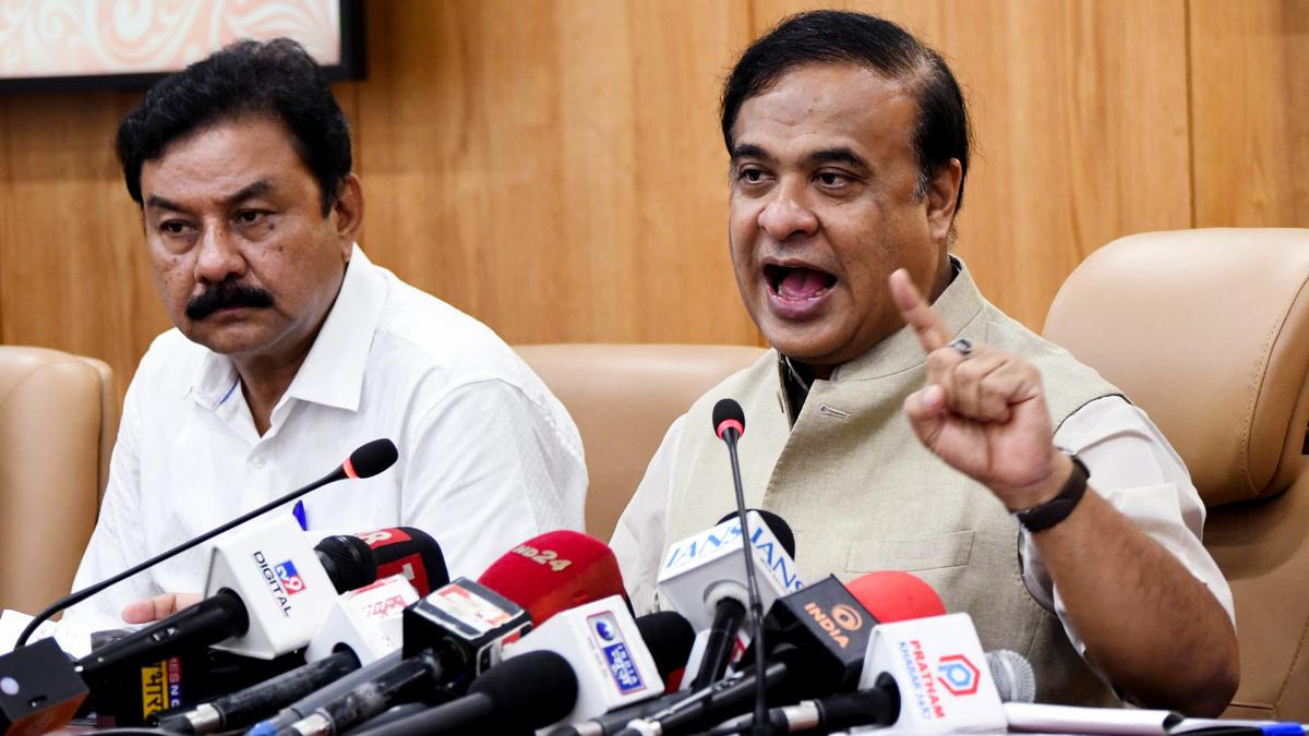 Assam CM accuses Mamata of creating NRC fear for political gain