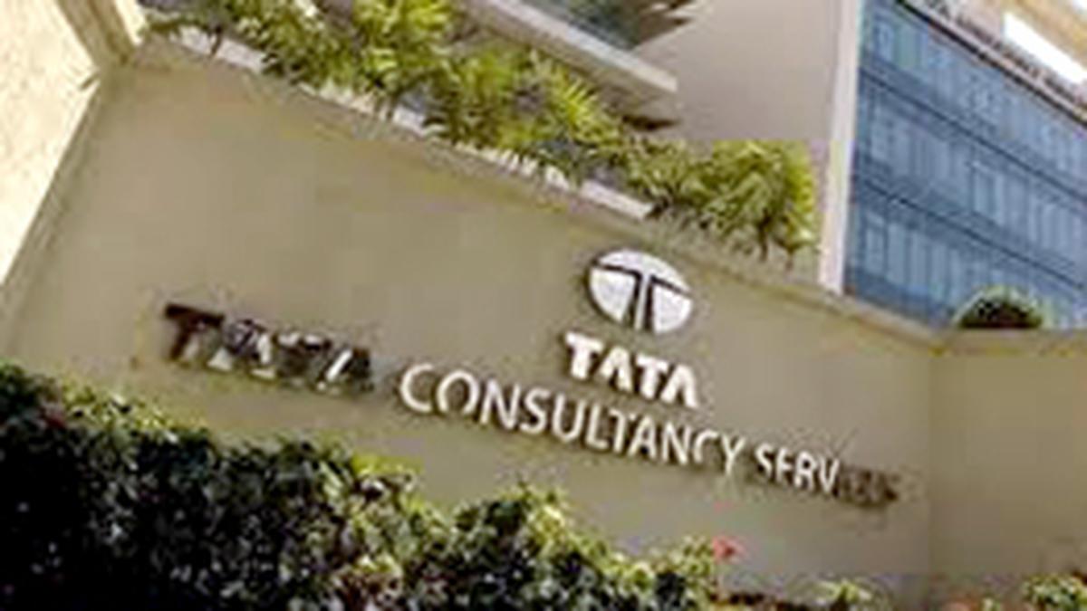 TCS quarter net profit increases by 4.99%