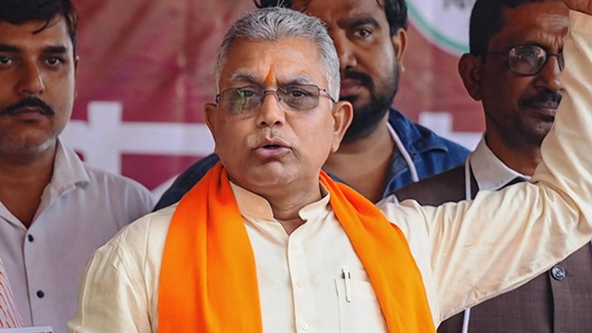 West Bengal BJP leader Dilip Ghosh visits CPI(M) leader Anil Das who was ‘assaulted’ by TMC woman