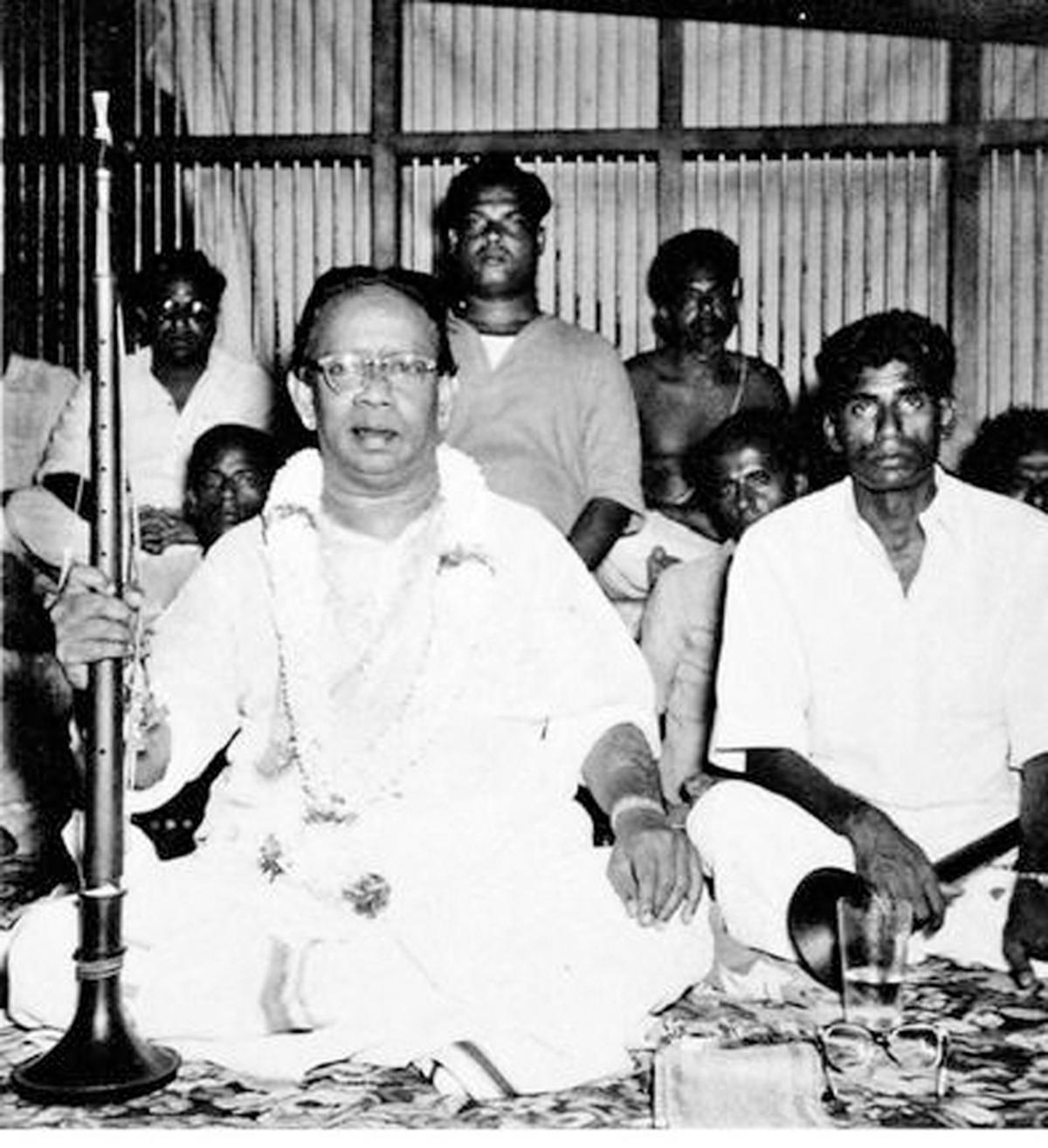 Rajarathinam Pillai during a concert in 1943