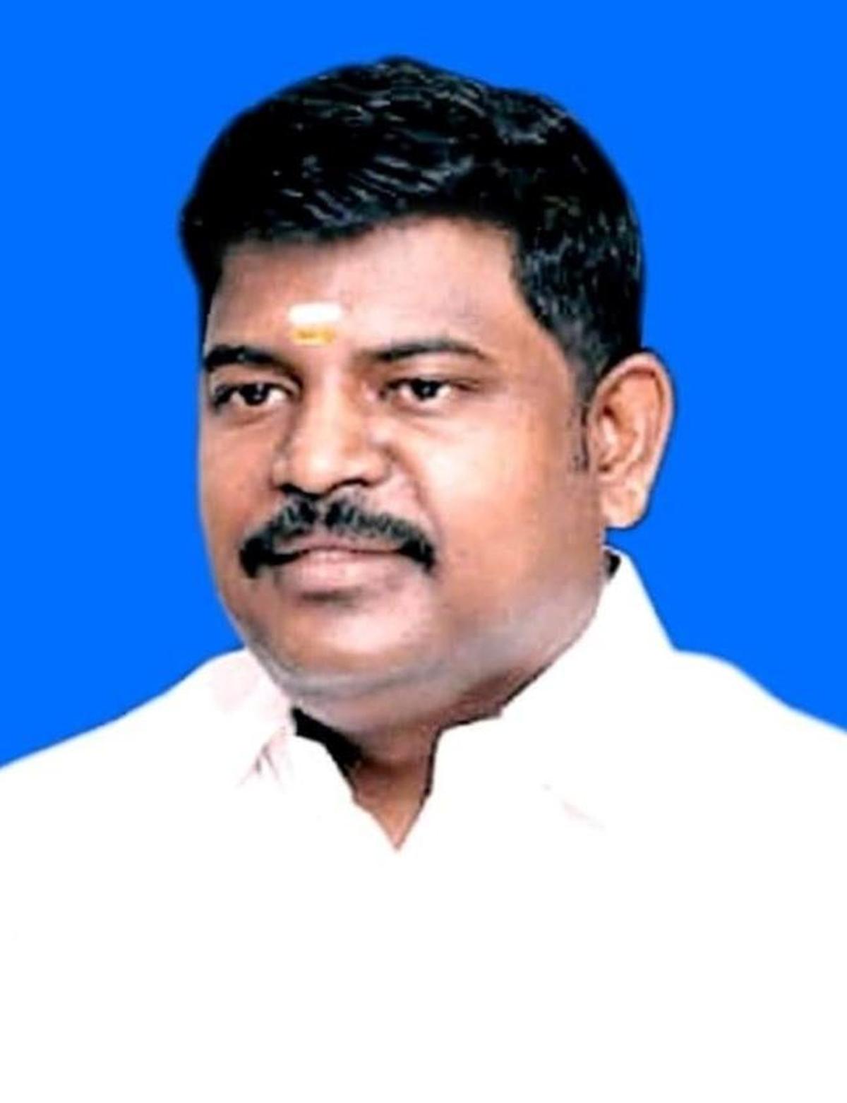 BJP fields Radhakrishnan in Tiruchendur; Amirtharaj renominated in Srivaikuntam