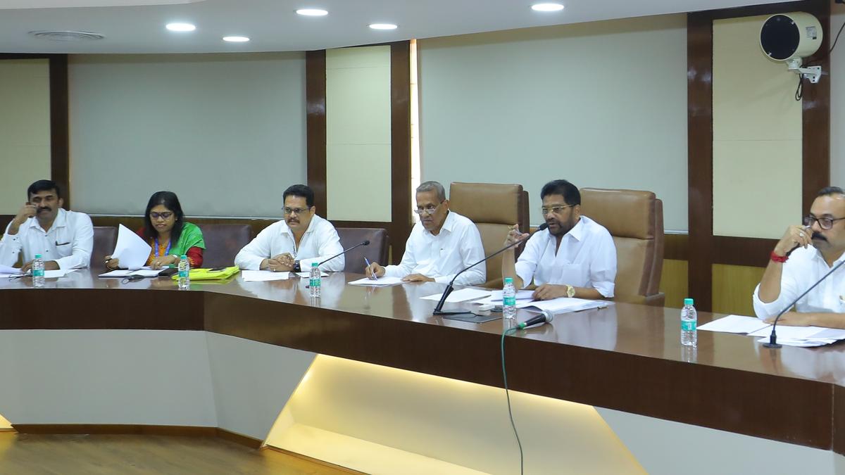 SCDCC Bank disburses ₹1,387.99 crore short-term crop loan during 2022-23