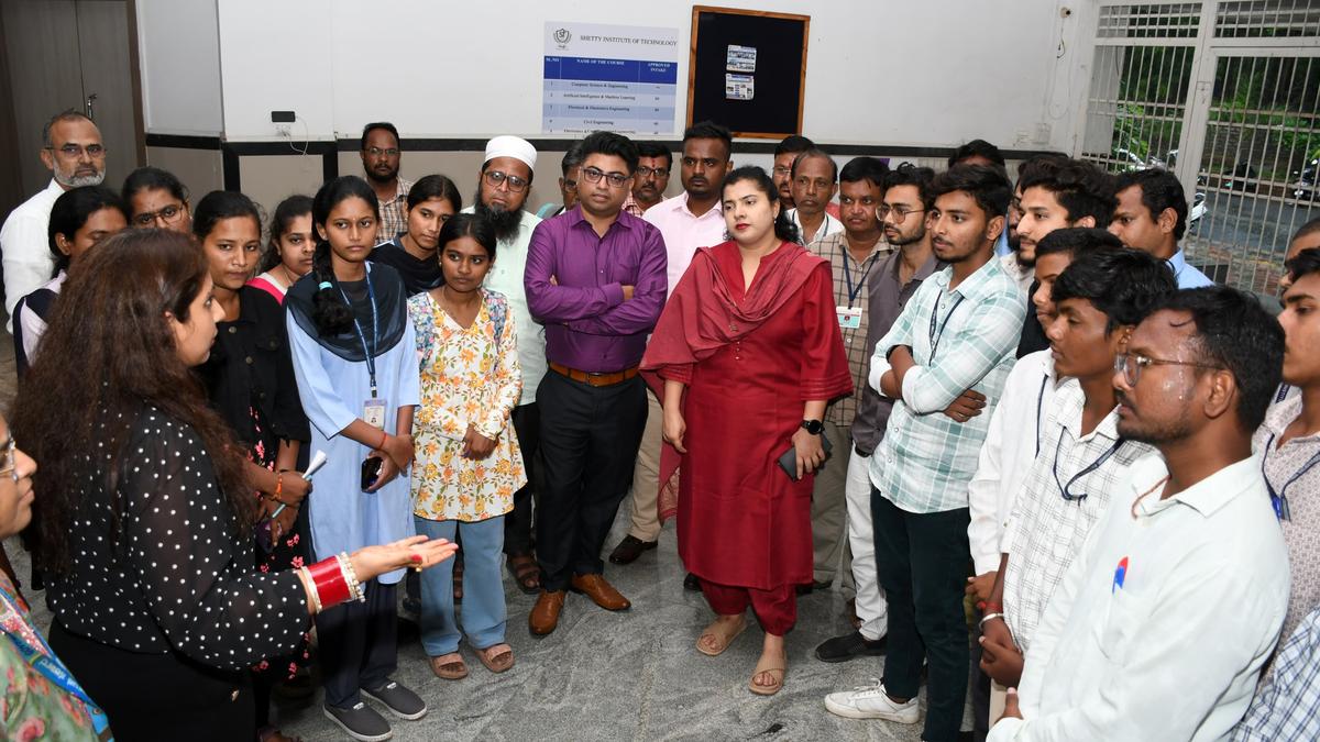 Over 500 STEM graduates take employability test under Nipun Karnataka programme