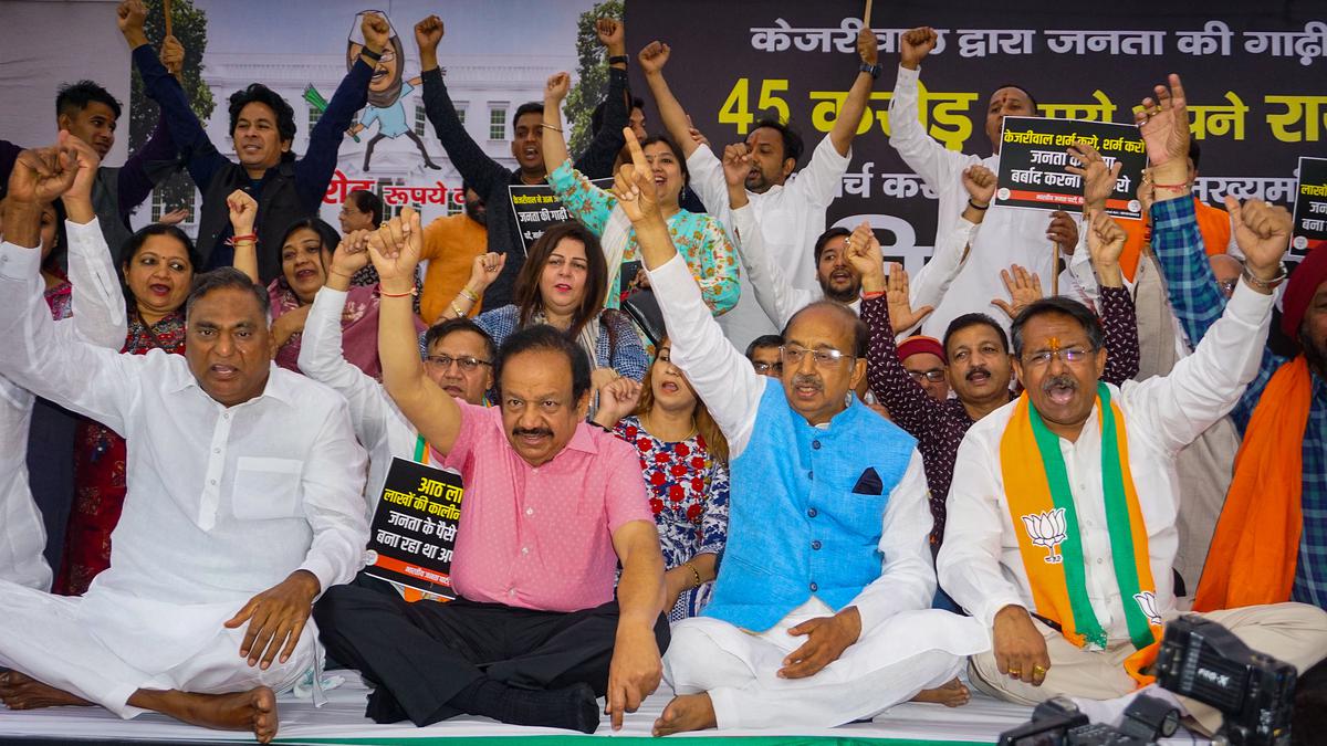 BJP stages dharna outside Kejriwal’s residence, urges Delhi CM to allow ...