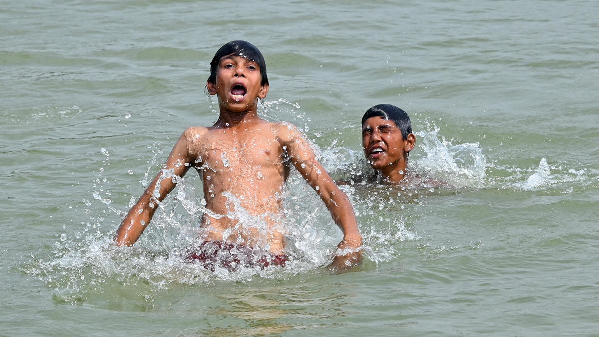 Delhi sizzles at 45.1°Celsius, IMD warns of week-long heatwave