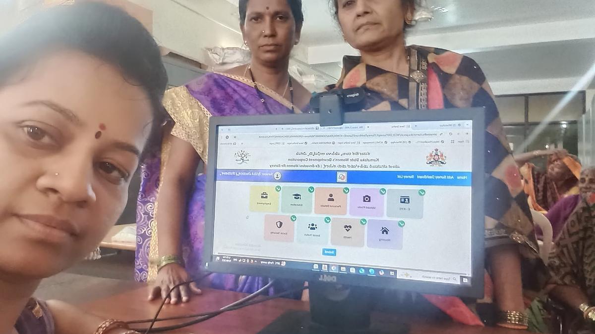 https://th-i.thgim.com/public/incoming/uqo5u9/article70054377.ece/alternates/LANDSCAPE_1200/Devadasi%20survey%201.JPEG