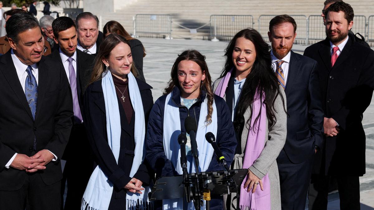 ABD Yüksek Mahkemesi muhafazakarları trans sporların yasaklanmasına sıcak bakıyor