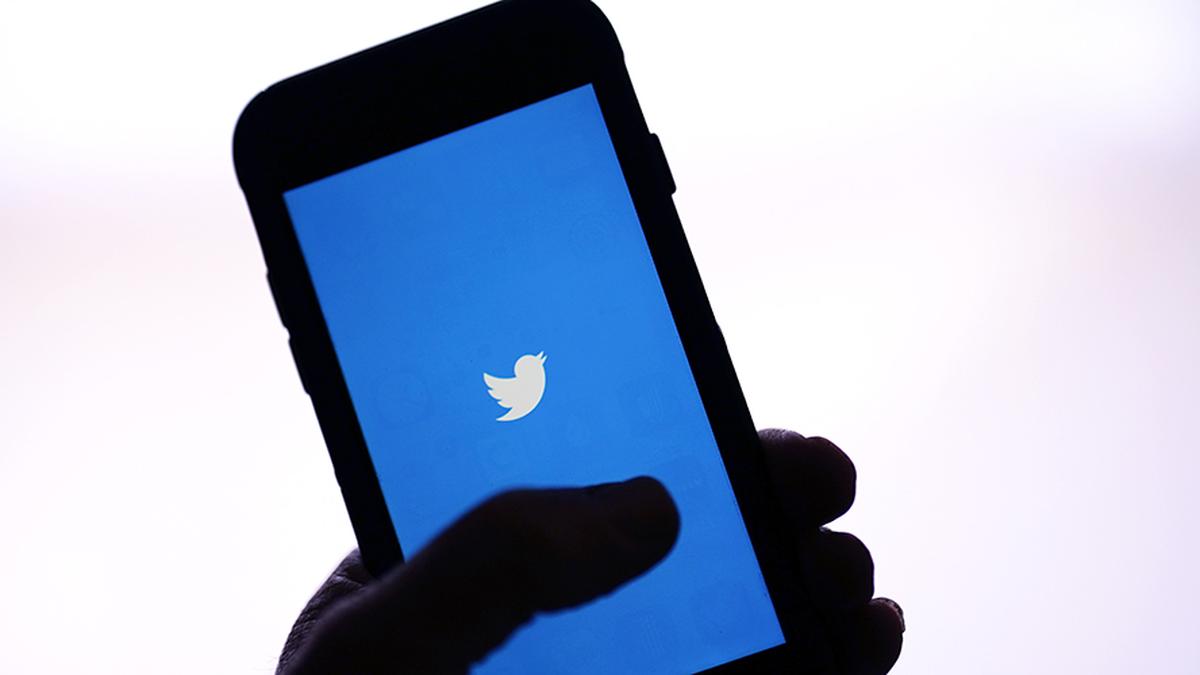 Twitter blurs difference between free and paid verified accounts