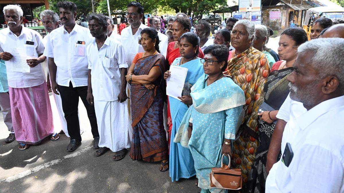 Public seek closure of two Tasmac outlets in Pamban; say it violates all norms